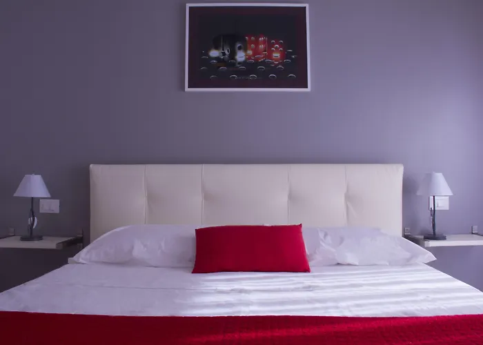 Bed and Breakfast Domus Raffaello Roma